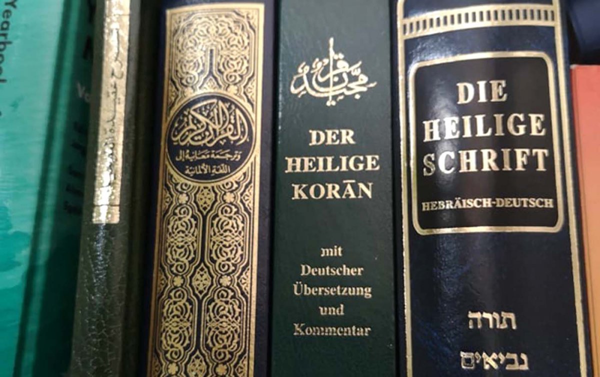 &quot;In allen drei großen monotheistischen Religionen ist das Buch ein zentraler Anker des Glaubens. Die Heiligen Schriften werden geehrt. Niemand sollte leichtfertig mit ihnen umgehen.&quot; Foto: Thomas Schmiedinger