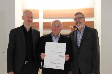 Architekt Ulrich Huhs, Projektleiter Eckhard Lassnig und Superintendent Hansjörg Lein.
