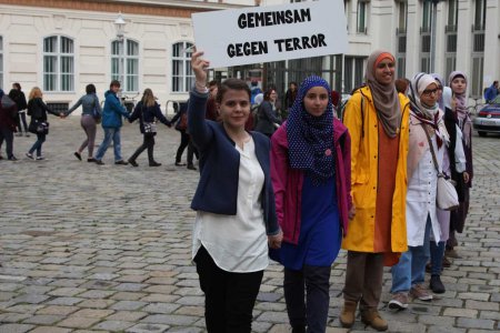 Miteinander zu reden, Konflikte gewaltfrei zu lösen und respektvoll miteinander umzugehen, dazu wollen die Jugendorganisationen anregen. Foto: BJV/Tahad Ahmad