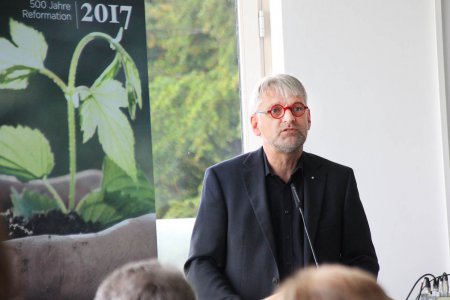 Eine &quot;Sprachnot des Glaubens&quot; ortet der evangelische Theologe Ulrich Körtner. Foto: M. Bukovics