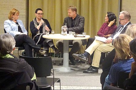 Über gesellschaftliche und persönliche Fragen des Glaubens diskutierten Managerin Ulrike Baumgartner-Gabitzer, die Geschäftsführerin des Modelabels „Göttin des Glücks“ Lisa Muhr, ORF-Journalist und Moderator Günter Kaindlstorfer, die Clubobfrau der Grünen