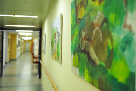   Aktuell gibt es noch zu wenige Hospizangebote, oft kann die Versorgung nur durch die Arbeit von Ehrenamtlichen gewährleistet werden. Foto: epd/Uschmann