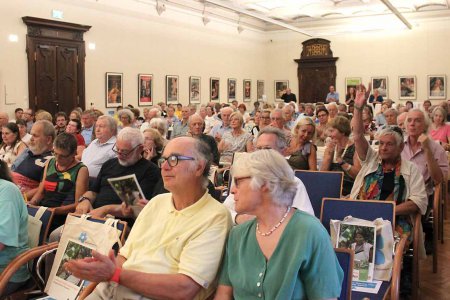 Über 140 Besucher und Besucherinnen informierten sich im Herbst 2016 über Erbrecht, Testament und Patientenverfügung im Kunsthistorischen Museum Wien. (Foto: FVA) 