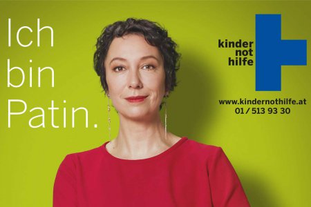 Schauspielerin Ursula Strauss: &quot;Ich habe in meinem Leben sehr viel Glück gehabt. Davon will ich etwas weitergeben an Kinder, die nicht so viel Glück hatten.&quot; Foto: Stefan Badegruber