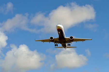 „Warum gehe ich eigentlich so ganz selbstverständlich davon aus, dass wir sicher landen? Warum ist das Fliegen, wie so vieles überhaupt, selbstverständlich für mich und bedarf keiner Wertschätzung mehr?“ Foto: pixnio