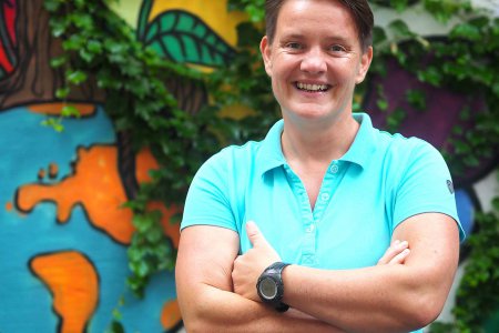 Seit gut einem Jahrzehnt vor allem für Frauenrechte und Ernährungssicherheit aktiv: Nina Hechenberger, die neue Leiterin von Diakonie Katastrophenhilfe und Brot für die Welt. Foto: Hager/Diakonie