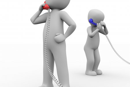   Die Telefonseelsorge ist unter 142 rund um die Uhr erreichbar, viele Einrichtungen bieten Ansprache, Wärme und Beratung. Foto: pixabay/3dman_eu