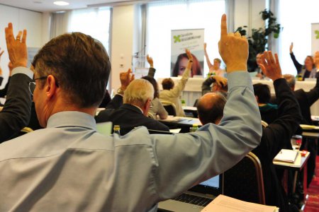 Heftige Kritik an der Karfreitagsregelung kommt von der Synode A.B. Foto: epd/Uschmann