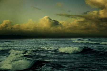 „Lass mich dem tiefen Wasser entkommen!“ - Schon in der Bibel ist von der Verzweiflung der Menschen, die von einer Naturkatastrophe betroffen sind, zu lesen. Seit damals hat sich die Verzweiflung nicht geändert, allerdings die Möglichkeiten der Hilfe. Fot