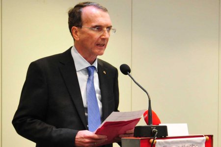 Die Kritik an der Dienstrechtsnovelle werde auch die rechtlichen Schritte gegen die Neuregelung des Karfreitags beeinflussen, kündigte Synodenpräsident Krömer an. Foto: epd/Uschmann