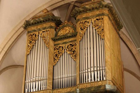 Einer der Höhepunkte der Orgelreisen: Die Lenter-Orgel in der Wiener lutherischen Stadtkirche. Foto: Lenter Orgelbau