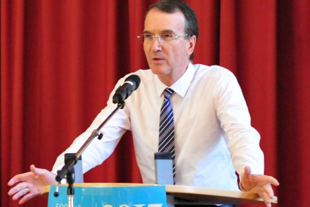 Ein Karfreitag als Feiertag für alle entspräche den Resolutionen der evangelischen Synoden, sagte Synodenpräsident Peter Krömer. Foto: epd/Uschmann