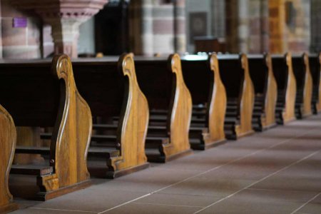 “Aus Liebe zum Nächsten ist die Evangelische Kirche bereit, ihren Beitrag zu leisten”, sagt Bischof Michael Chalupka zum Appell der Regierung, Gottesdienste auszusetzen. Foto: pixabay
