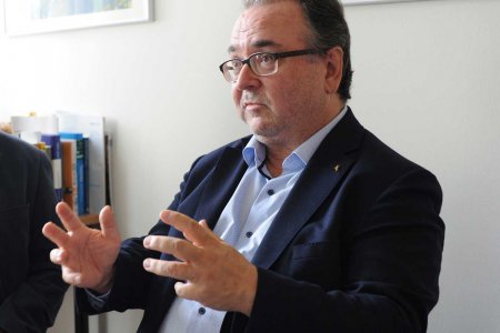 „Der Versuch der Verächtlichmachung einer der großen Weltreligionen und ihrer Heiligen Schrift“ sei schändlich und stimme ihn traurig, schreibt Bischof Michael Chalupka in einem Brief an IGGÖ-Präsident Ümit Vural. Foto: epd/Uschmann