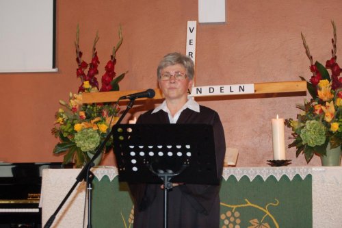 ... und Lektorin Maria Weiler mit.
