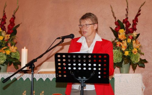 Alma Peschetz blickt auf die 75-jährige Geschichte der Gemeinde zurück.
