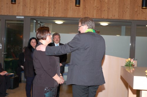 ... Senior Hans-Jürgen Deml,...
