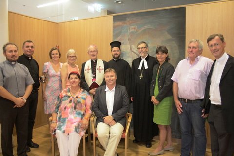 Hier sind alle Beteiligten der Segnung in Baumgarten zu sehen. 