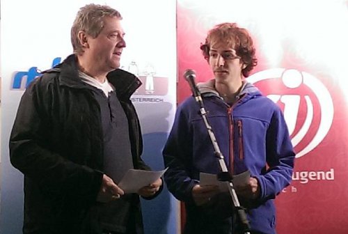Wiens evangelischer Jugendreferent Josef Fessler (links) und Vorsitzender der Evangelischen Jugend Wien, Thomas Nanz, sagen &quot;Nein&quot; zu Rassismus und Verhetzung.
