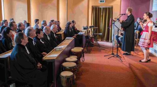 Die Schwechater Jugendband gab den Ton an.
