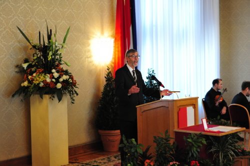 &quot;Ich verstehe das Ehrenzeichen als Wertschätzung gegenüber der Evangelischen Kirche A.B. in Wien&quot;, sagt Hansjörg Lein.
