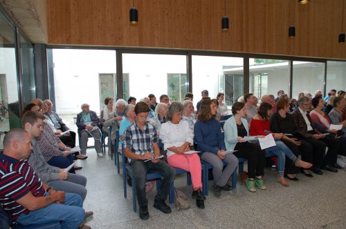 Zum Abschiedsgottesdienst war die Kirche vollbesetzt.