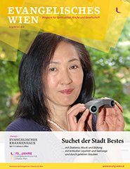 Cover der Ausgabe "Suchet der Stadt Bestes", Yasuo Yamamoto hält ein Opernglas in der Hand