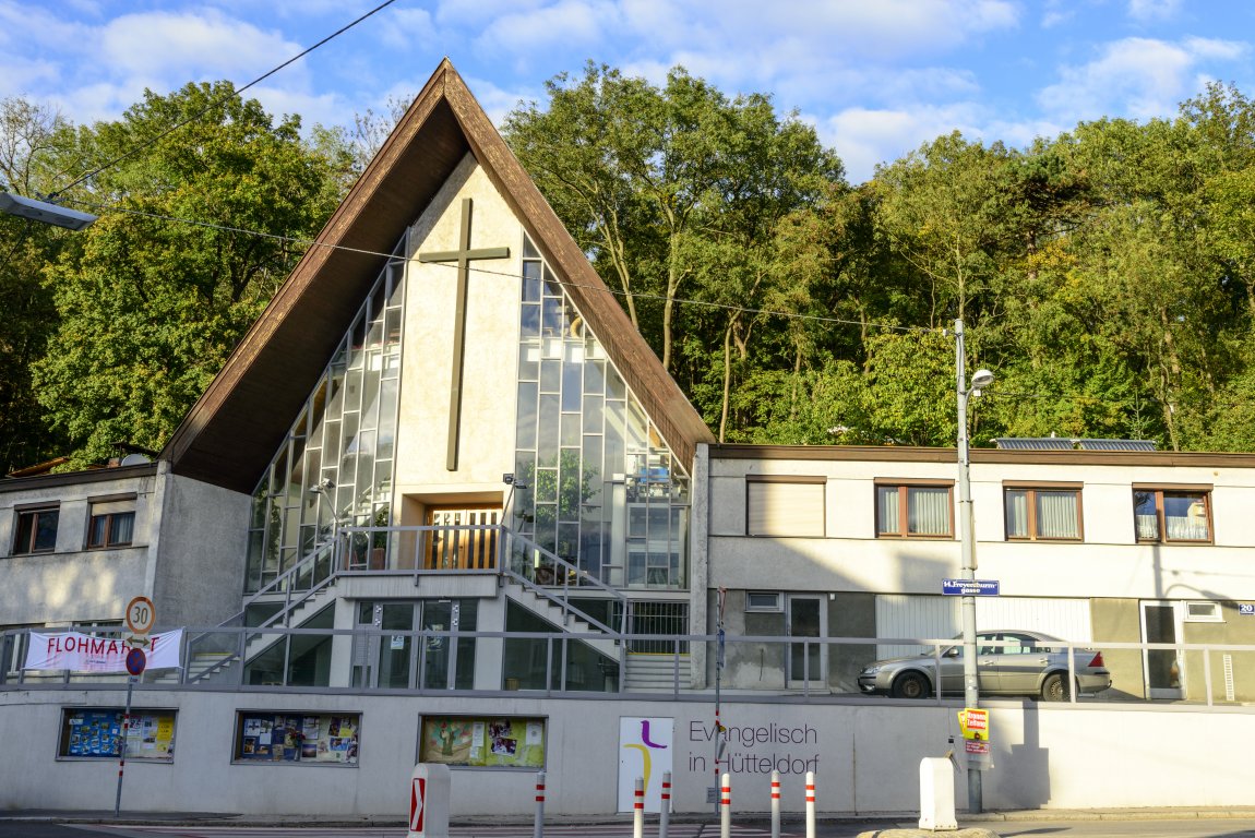 14. Bezirk Trinitatiskirche Pfarrgemeinde Hütteldorf