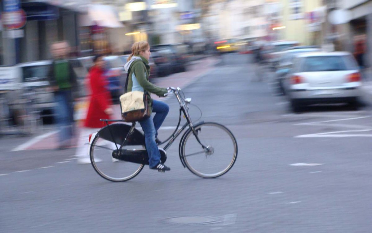Auch in diesem Jahr laden die Kirchen wieder dazu ein, das eigene Mobilitätsverhalten zu überdenken. Foto: wikimedia/profDEH Auch in diesem Jahr laden die Kirchen wieder dazu ein, das eigene Mobilitätsverhalten zu überdenken. Foto: wikimedia/profDEH