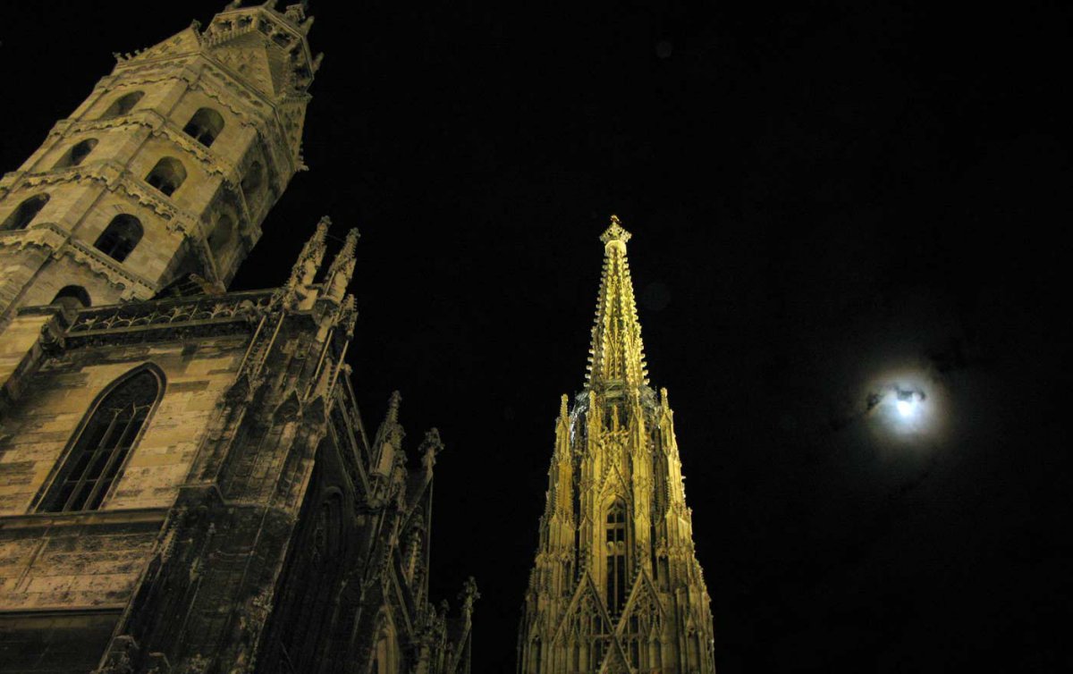Zu einem ökumenischen Gebet für die Einheit Europas kamen Vertreter und Vertreterinnen christlicher Kirchen im Wiener Stephansdom zusammen. Foto: wikimedia/Anna Saini Zu einem ökumenischen Gebet für die Einheit Europas kamen Vertreter und Vertreterinnen christlicher Kirchen im Wiener Stephansdom zusammen. Foto: wikimedia/Anna Saini
