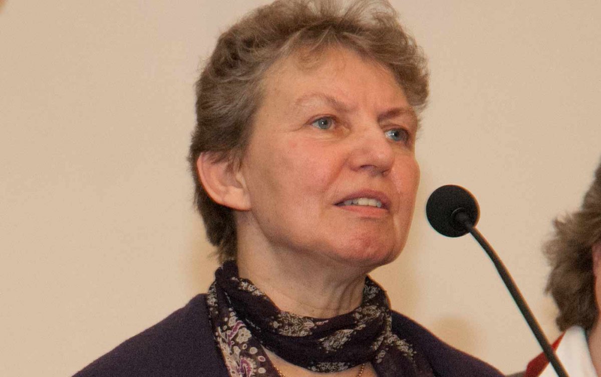 "Freiwillig steht drauf, aber Zwang steckt drin. Die Angst vor einem Jobverlust ist real", sagt die stellvertretende ÖPA-Vorsitzende Evelyn Martin zum neuen Arbeitszeitgesetz. Foto: epd/M. Uschmann "Freiwillig steht drauf, aber Zwang steckt drin. Die Angst vor einem Jobverlust ist real", sagt die stellvertretende ÖPA-Vorsitzende Evelyn Martin zum neuen Arbeitszeitgesetz. Foto: epd/M. Uschmann