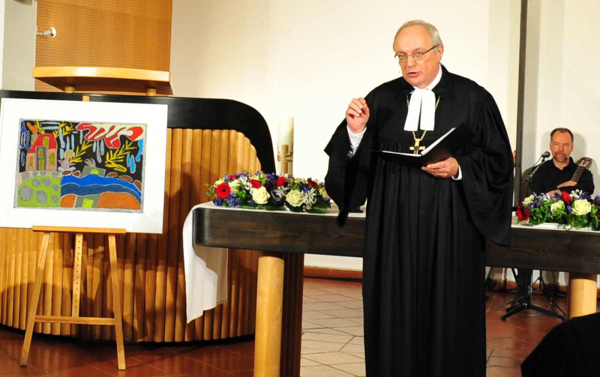   &quot;Dass Evangelische nun einen Urlaubstag nehmen müssen, um am Karfreitag den Gottesdienst besuchen zu können, lehnen wir strikt ab“, schreibt Bischof Michael Bünker. Foto: epd/Uschmann