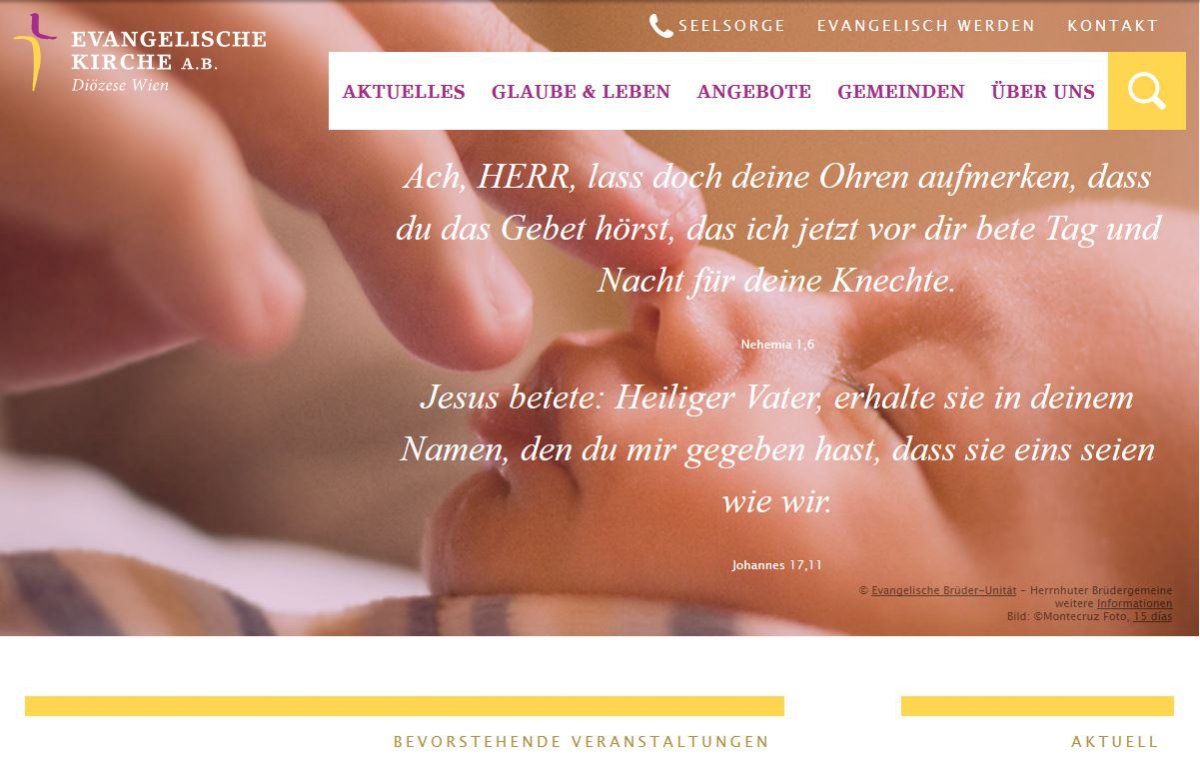 Ein schlankes Menü und die Tageslosung werden Sie ab nun immer oben auf der Startseite begrüßen. (c) Barbara Köhler/Ast und Nebel Zu sehen ist der obere Teil der Startseite der neuen Homepage: Die Tageslosung vom 26.3.2016 und das Menü vor einem großen Aufmacherbild, das ein Säuglingsgesicht zeigt und eine Erwachsenenhand, die die Nase des Säuglings berührt.