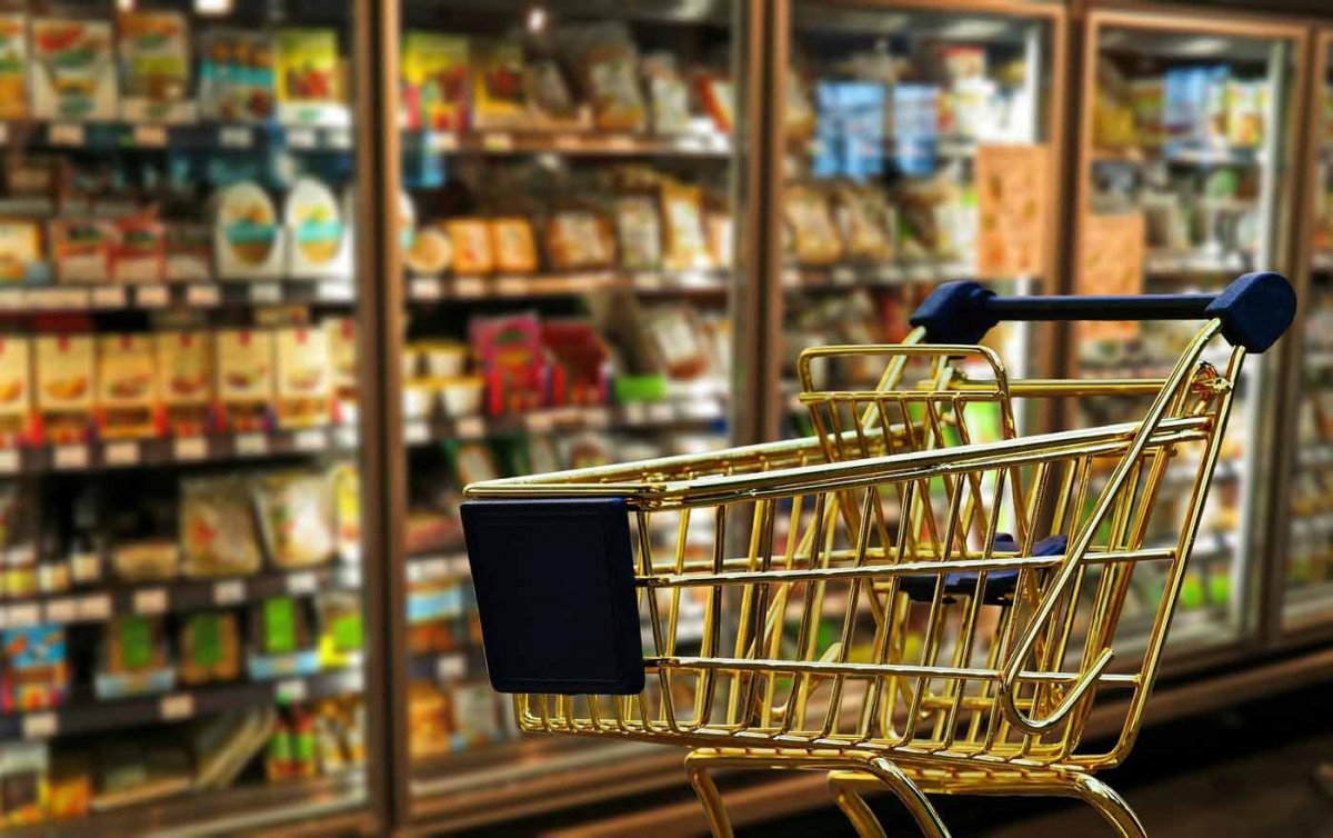 „Die systemerhaltenden Berufe im Handel waren jetzt die kurzzeitig ‚Hochgelobten‘. Aber auch sie brauchen ihr Einkommen und ihre Familie, mit der sie ihre gemeinsame Freizeit teilen möchten." Foto: pixabay „Die systemerhaltenden Berufe im Handel waren jetzt die kurzzeitig ‚Hochgelobten‘. Aber auch sie brauchen ihr Einkommen und ihre Familie, mit der sie ihre gemeinsame Freizeit teilen möchten." Foto: pixabay