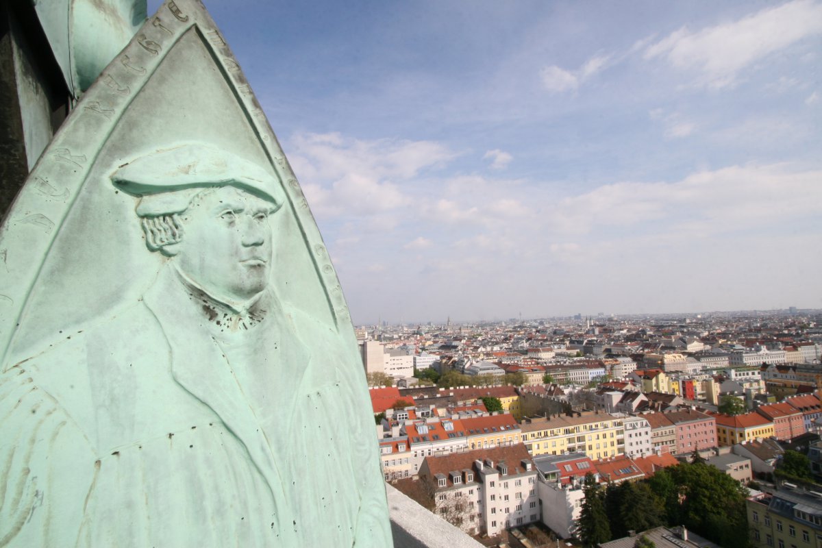 Blick vom Kirchturm der Lutherkirche der Evangelischen Pfarrgemeinden A.B. Währing-Hernals Blick vom Kirchturm der Lutherkirche der Evangelischen Pfarrgemeinden A.B. Währing-Hernals